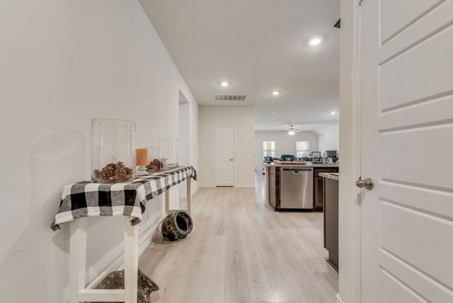 266 Canyon Crest Way, Royse City, TX 75189