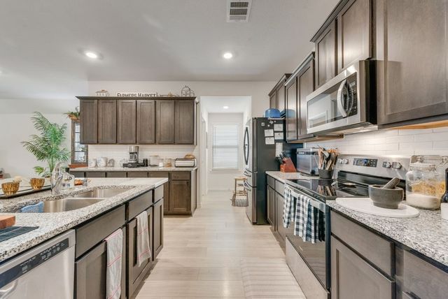 266 Canyon Crest Way, Royse City, TX 75189