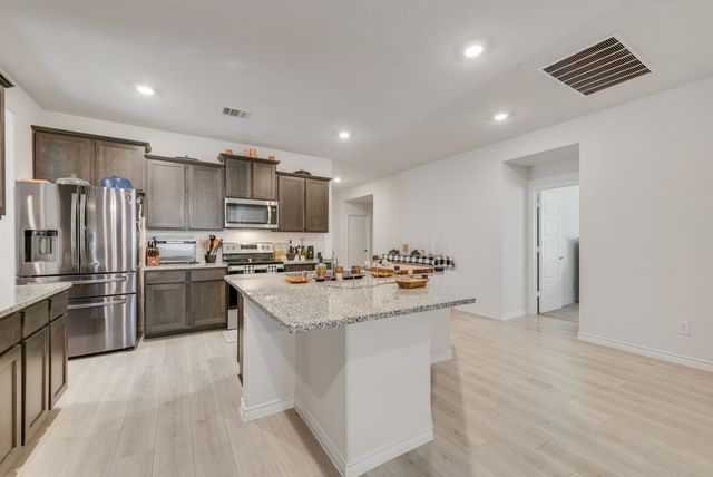 266 Canyon Crest Way, Royse City, TX 75189