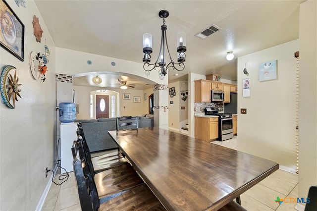 2601 Highcloud Drive, Lockhart, TX 78644
