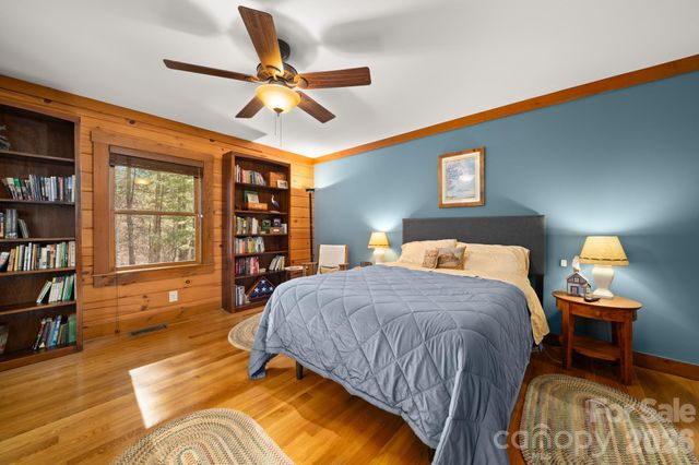 6 Tallwood Road, Leicester, NC 28748