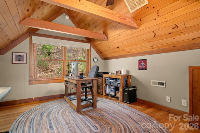 6 Tallwood Road, Leicester, NC 28748