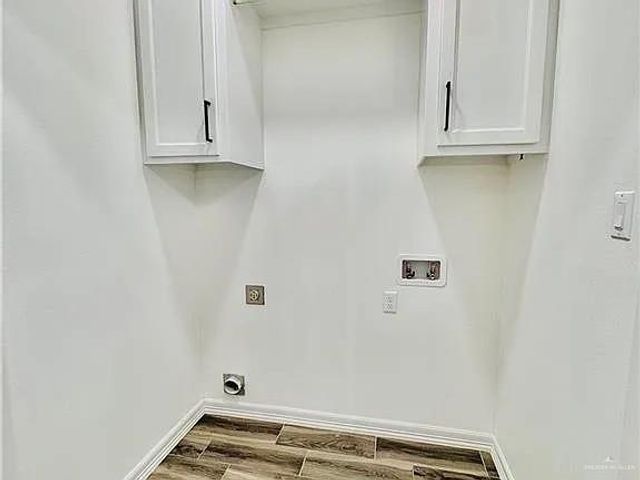 2304 E Tamarindo Avenue, Hidalgo, TX 78557