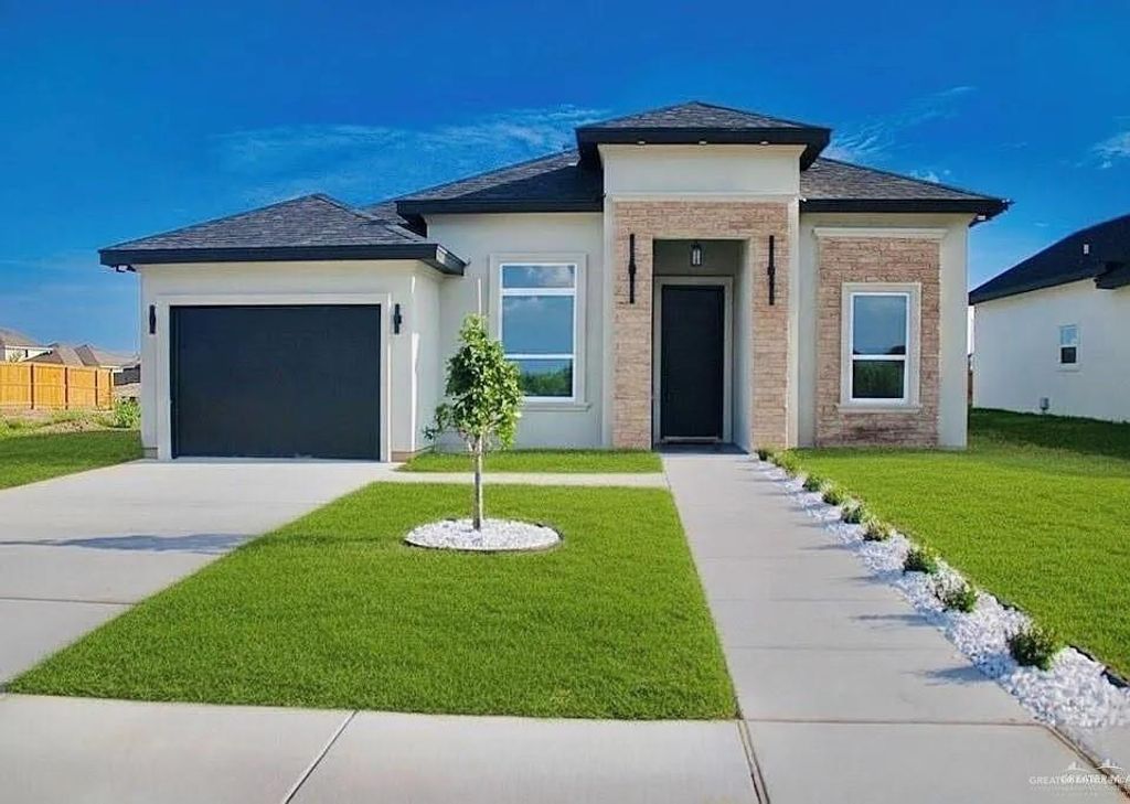 2304 E Tamarindo Avenue, Hidalgo, TX 78557