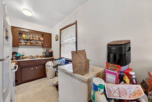 6407 N 54th STREET, Milwaukee, WI 53223