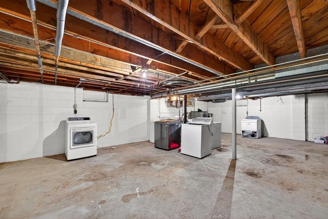 6407 N 54th STREET, Milwaukee, WI 53223
