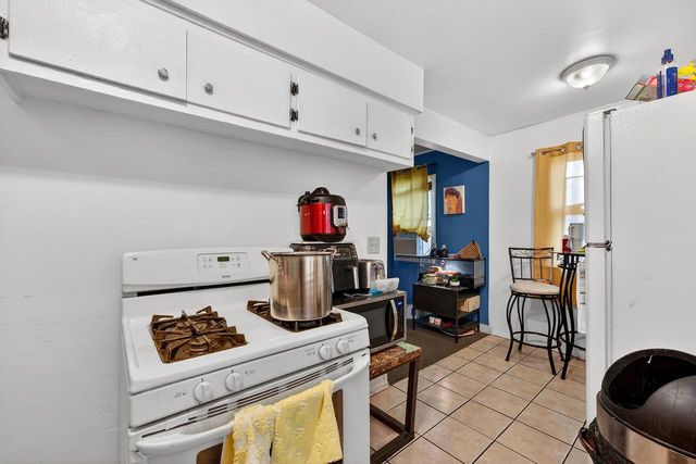 6407 N 54th STREET, Milwaukee, WI 53223