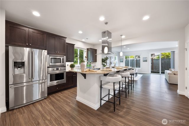 20340 85th Place NE, Bothell, WA 98011
