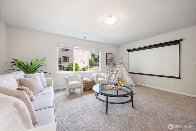 20340 85th Place NE, Bothell, WA 98011