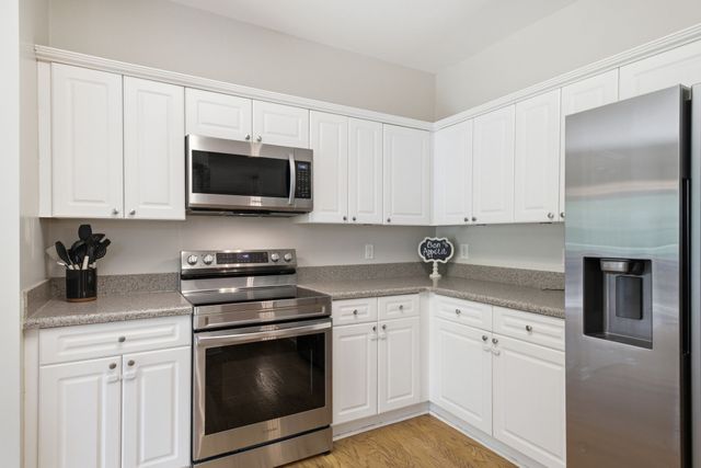 231 Green Harbor Rd Unit 93, Old Hickory, TN 37138