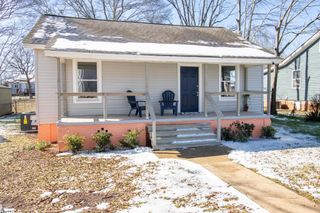 207 Brooks Avenue, Greenville, SC 29617