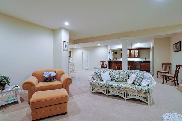 7293 Weathervane Way, West Chester, OH 45069