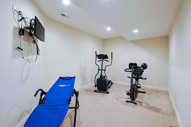 7293 Weathervane Way, West Chester, OH 45069