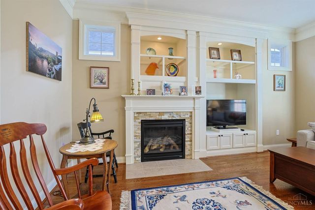 7293 Weathervane Way, West Chester, OH 45069