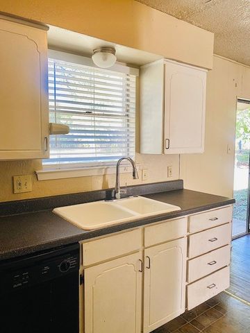 6009 Deborah Lane, Watauga, TX 76148