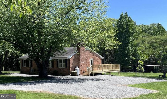 1142 ZACHARY TAYLOR HWY, Mineral, VA 23117