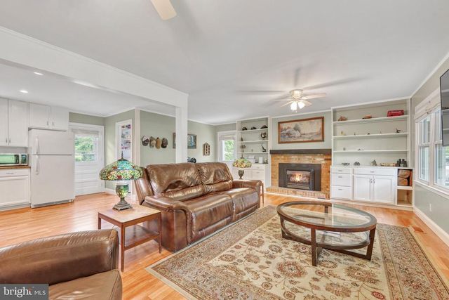 1142 ZACHARY TAYLOR HWY, Mineral, VA 23117