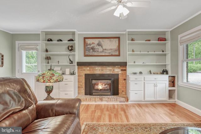 1142 ZACHARY TAYLOR HWY, Mineral, VA 23117