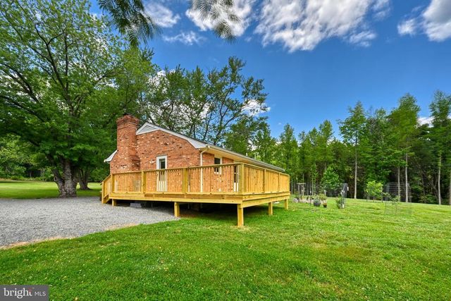 1142 ZACHARY TAYLOR HWY, Mineral, VA 23117