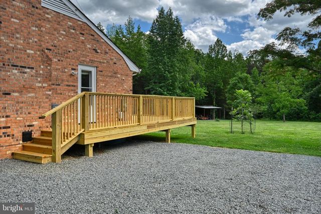 1142 ZACHARY TAYLOR HWY, Mineral, VA 23117