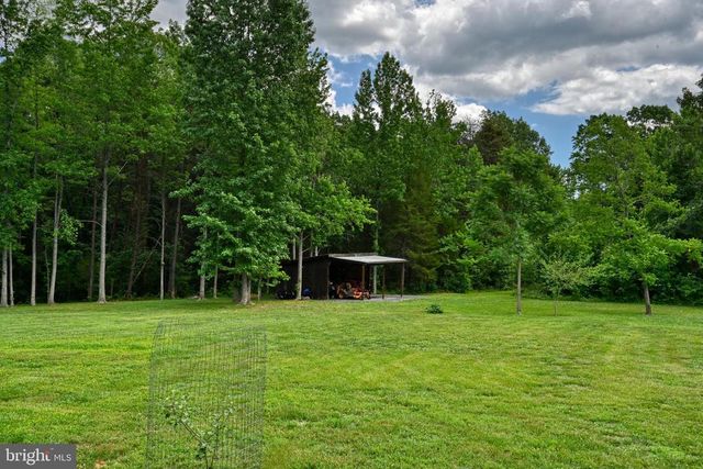 1142 ZACHARY TAYLOR HWY, Mineral, VA 23117