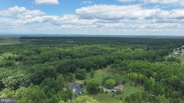 1142 ZACHARY TAYLOR HWY, Mineral, VA 23117
