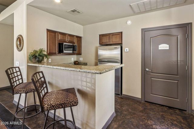 4848 N 36th Street Unit 123, Phoenix, AZ 85018