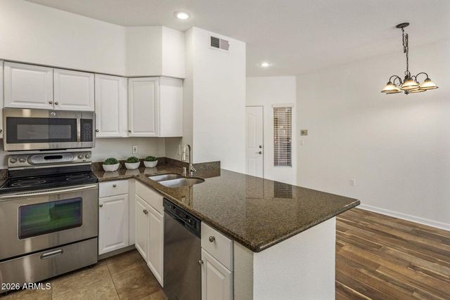 4848 N 36th Street Unit 123, Phoenix, AZ 85018