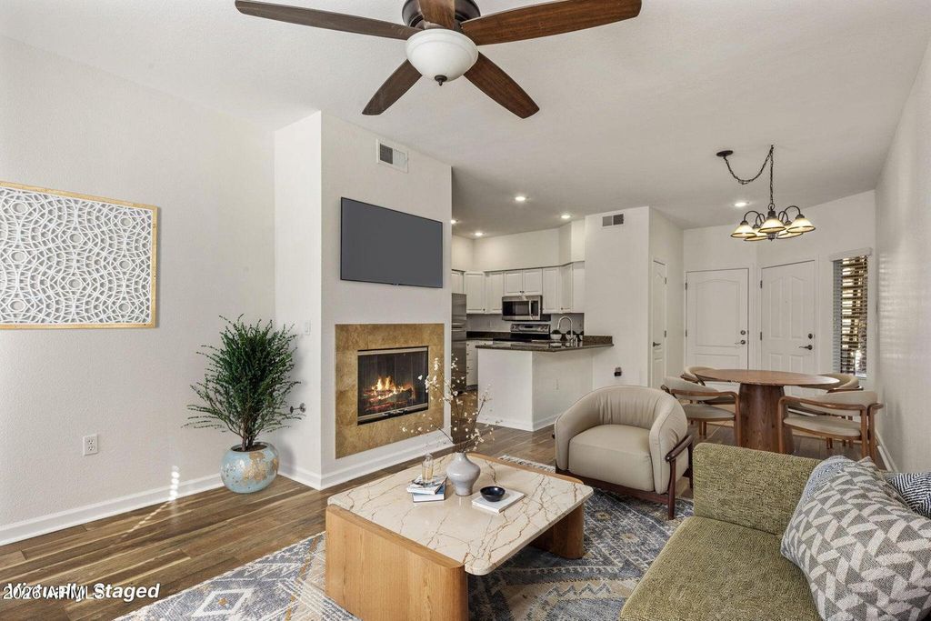 4848 N 36th Street Unit 123, Phoenix, AZ 85018