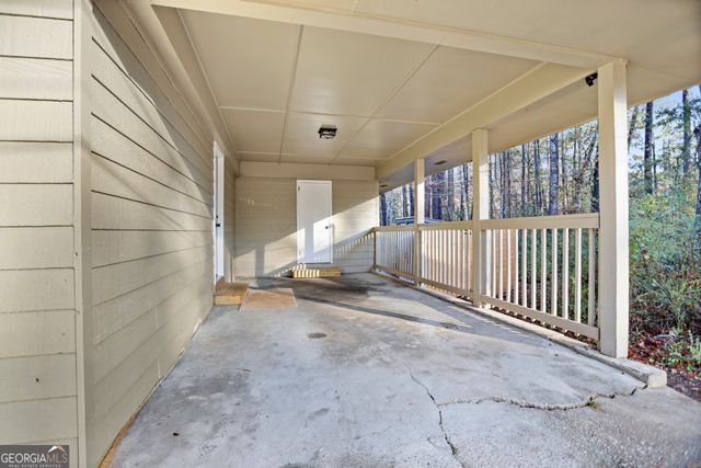 9 W Park Court, Newnan, GA 30263