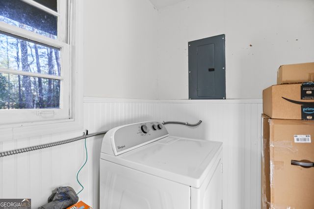 9 W Park Court, Newnan, GA 30263