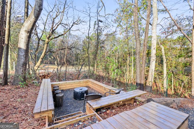 9 W Park Court, Newnan, GA 30263