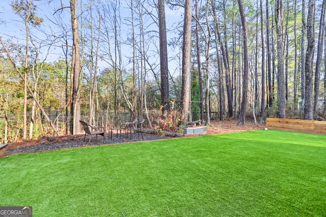 9 W Park Court, Newnan, GA 30263