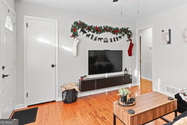 9 W Park Court, Newnan, GA 30263