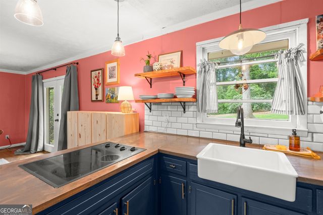 1169 Wingate Drive SW, Marietta, GA 30064