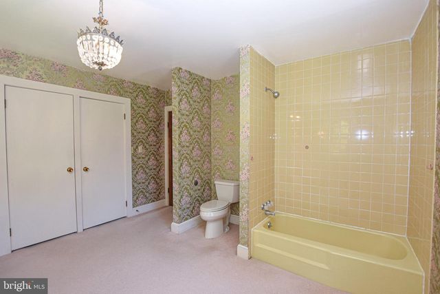 432 S CHURCH ST, Shepherdstown, WV 25443