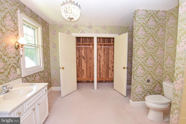 432 S CHURCH ST, Shepherdstown, WV 25443