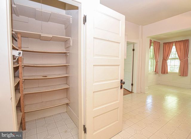 432 S CHURCH ST, Shepherdstown, WV 25443