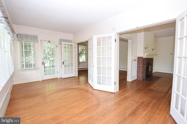 432 S CHURCH ST, Shepherdstown, WV 25443