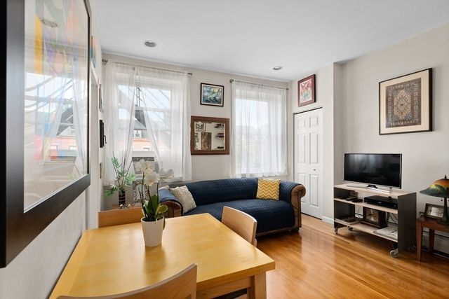 605 Massachusetts 6, Boston, MA 02118