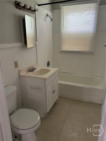 1212 E 32nd Street, Savannah, GA 31404