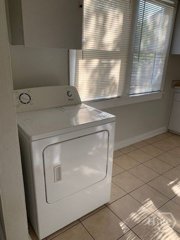 1212 E 32nd Street, Savannah, GA 31404