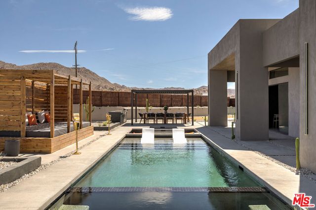 6765 Swanson Road, Joshua Tree, CA 92252