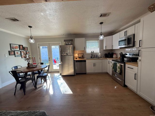 249 Clifton Dr, Wynne, AR 72396