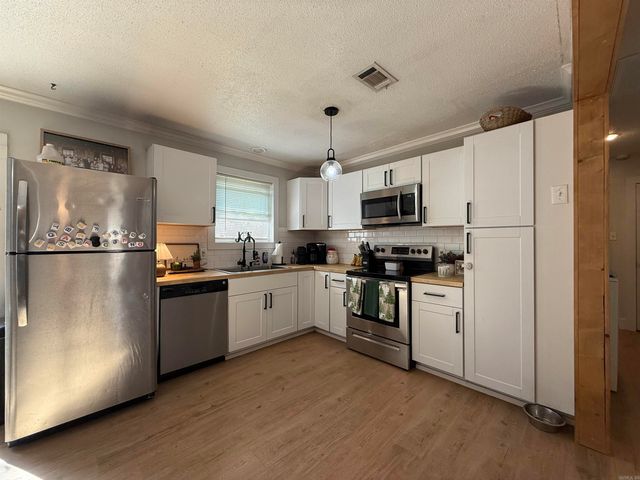 249 Clifton Dr, Wynne, AR 72396