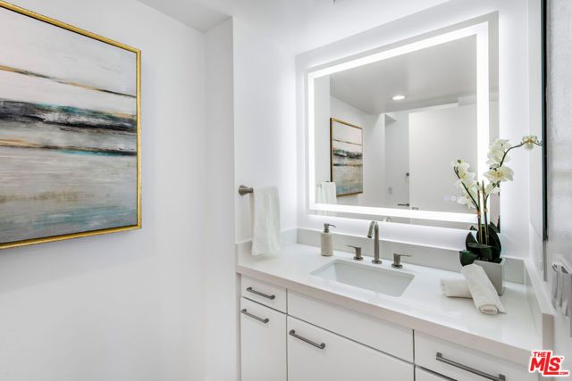 13600 Marina Pointe Drive 705, Marina Del Rey, CA 90292