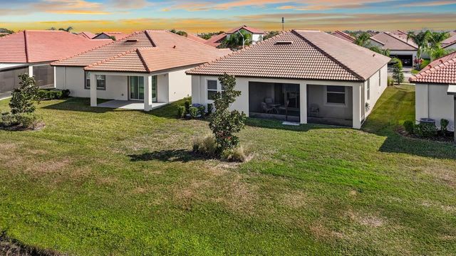 17221 STAR BANKS STREET, Wimauma, FL 33598