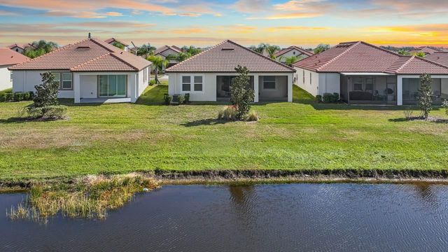 17221 STAR BANKS STREET, Wimauma, FL 33598