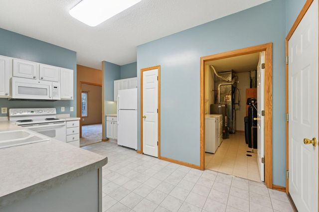 7343 Derby Lane, Shakopee, MN 55379