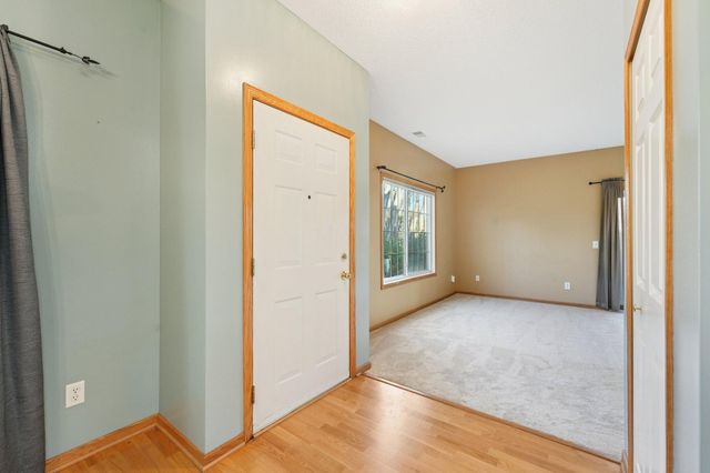 7343 Derby Lane, Shakopee, MN 55379